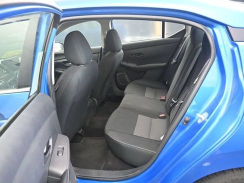 Used 2024 Nissan Sentra SV FWD image 34