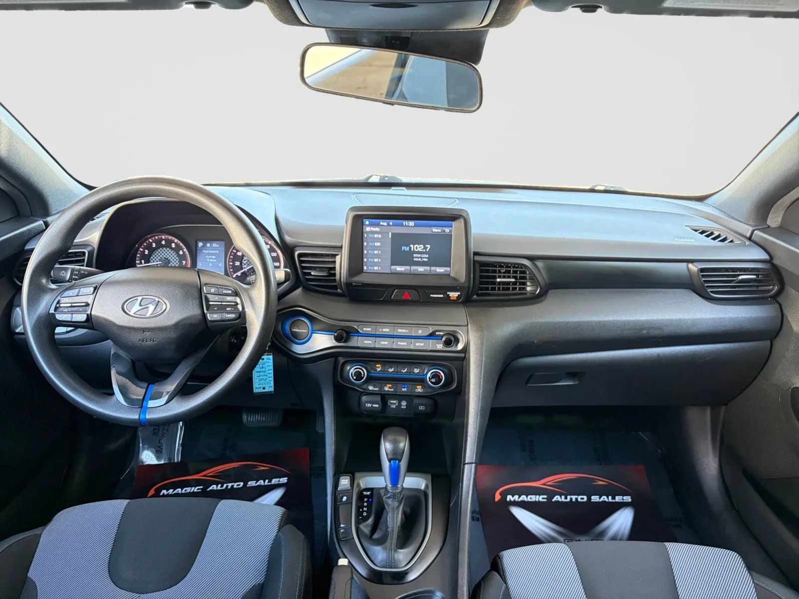 Used 2020 Hyundai Veloster 2.0 FWD image 21