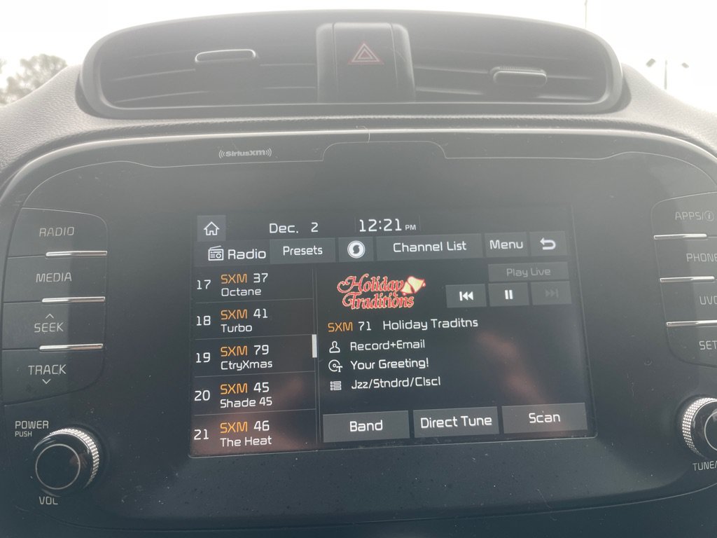 Used 2018 Kia Soul + FWD image 18