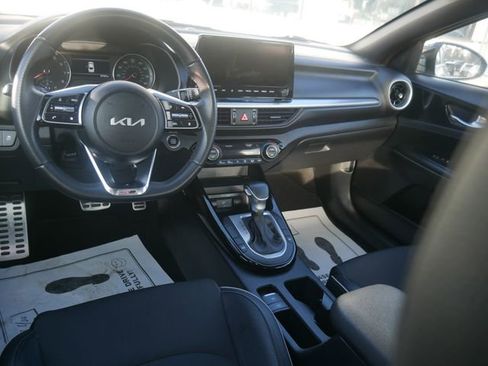 Used 2024 Kia Forte GT-Line w/ GT-Line Premium Package FWD image 40