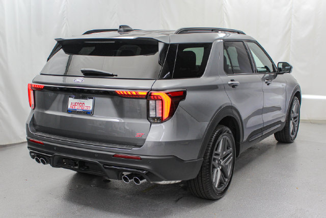 New 2027 Ford Explorer ST w/ Sun And Sound Package AWD/4WD image 8