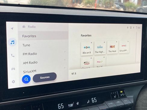 Certified 2025 Toyota Camry XLE image 22