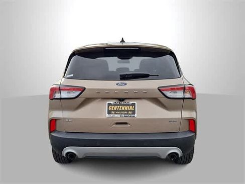 Used 2021 Ford Escape SE image 7