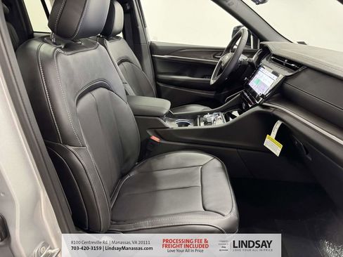 New 2026 Jeep Grand Cherokee Limited image 13