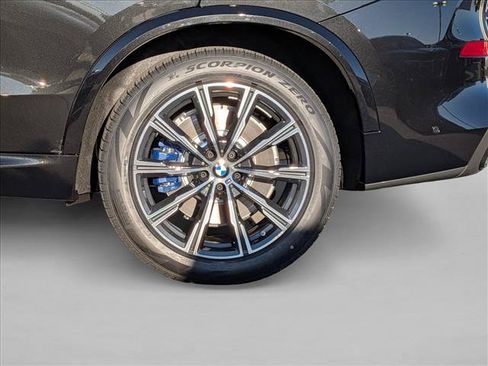 Used 2026 BMW X5 xDrive50e w/ Executive Package AWD/4WD image 10