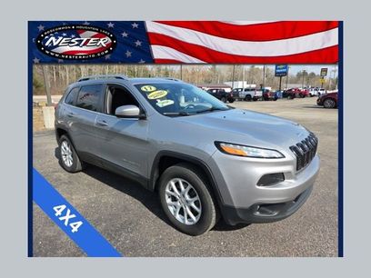 Used 2017 Jeep Cherokee Latitude w/ Cold Weather Group