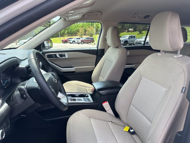 Used 2022 Ford Explorer XLT RWD image 15