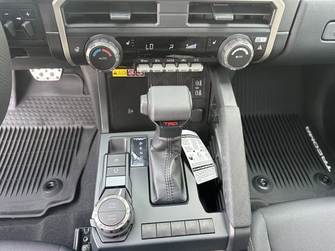 New 2026 Toyota Tacoma TRD Sport w/ TRD Sport Upgrade Package AWD/4WD image 18