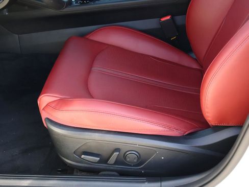 Used 2025 Kia K5 GT-Line w/ GT-Line Premium Package image 14