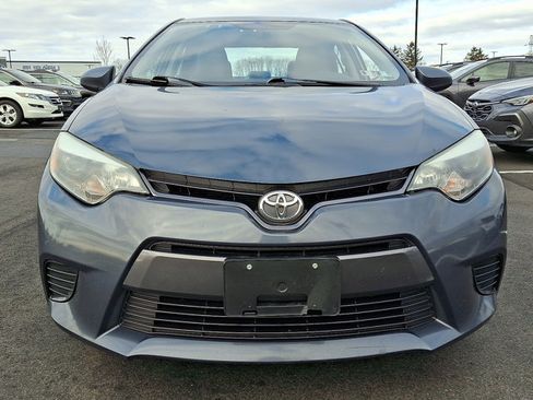 Used 2015 Toyota Corolla LE image 2