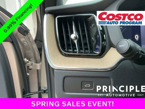 New 2026 Volvo XC60 B5 Plus w/ Protection Package Premier AWD/4WD image 25
