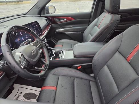 Used 2024 Chevrolet Traverse RS w/ LPO, Floor Liner Package AWD/4WD image 13