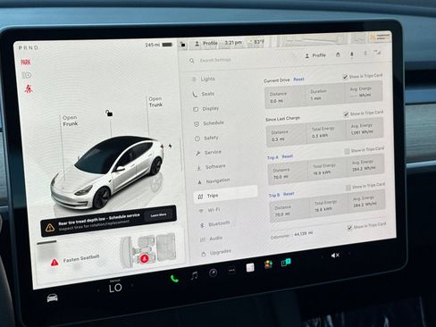 Used 2023 Tesla Model 3 Standard Range image 36