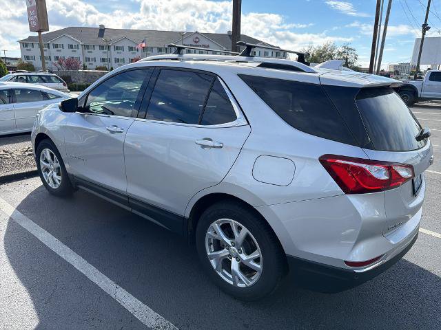 Used 2020 Chevrolet Equinox Premier FWD image 2