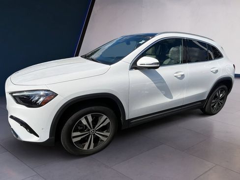 Certified 2026 Mercedes-Benz GLA 250 4MATIC image 2