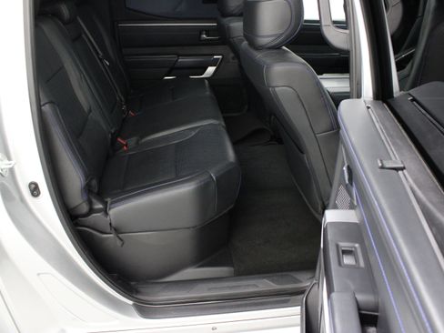 Used 2022 Toyota Tundra Platinum AWD/4WD image 38