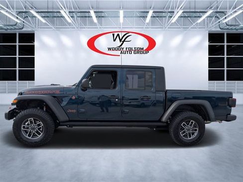 Used 2025 Jeep Gladiator Mojave w/ Safety Group image 6