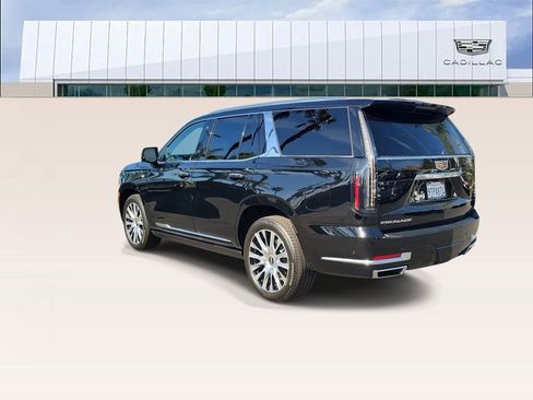 Certified 2025 Cadillac Escalade Premium Luxury Platinum image 6