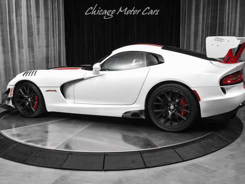 Used 2016 Dodge Viper ACR w/ Extreme Aero Package RWD image 3