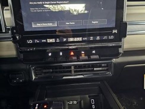 New 2026 GMC Hummer EV 2X image 29