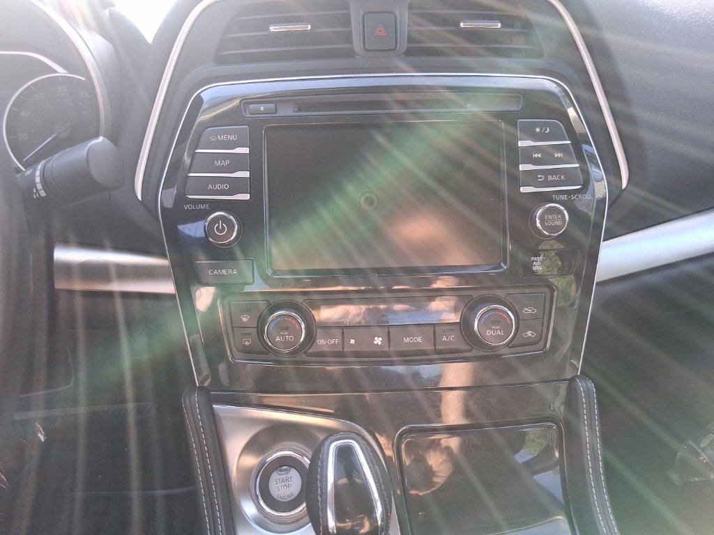Used 2022 Nissan Maxima SV w/ Floor Mat Group FWD image 14