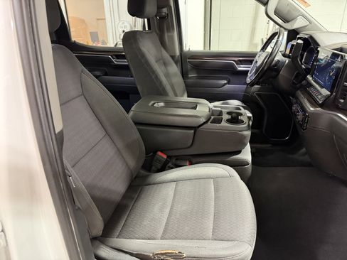 Used 2025 Chevrolet Silverado 1500 LT w/ Work Truck Package AWD/4WD image 26