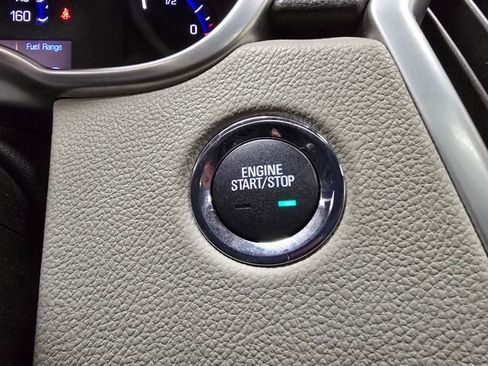 Used 2015 Cadillac SRX Luxury image 19