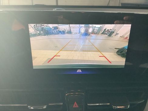 Used 2024 Chevrolet TrailBlazer LT w/ Driver Confidence Package image 20