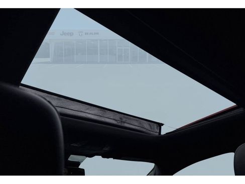 New 2026 Chrysler Pacifica Limited w/ S Appearance Package image 18