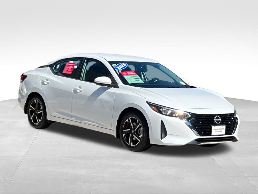 Certified 2025 Nissan Sentra SV FWD image 3
