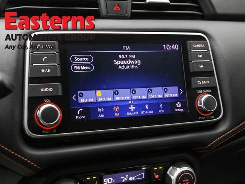 Used 2020 Nissan Versa SR w/ Convenience Package image 19