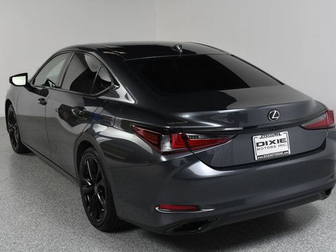 Used 2022 Lexus ES 350 w/ Premium Package FWD image 9