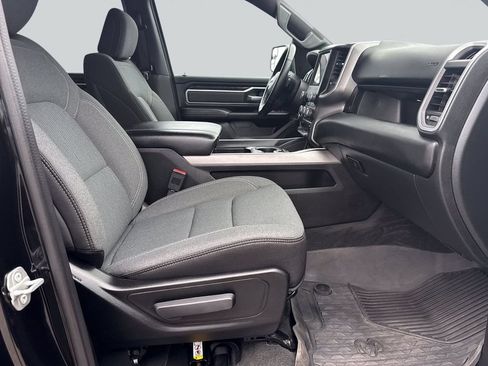 Used 2022 RAM 1500 Big Horn AWD/4WD image 40