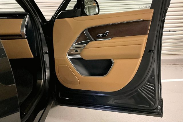Certified 2023 Land Rover Range Rover SE AWD/4WD image 27