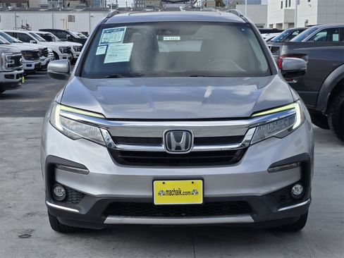Used 2019 Honda Pilot Elite image 2