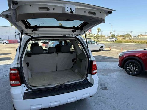 Used 2009 Ford Escape 4WD Hybrid image 33