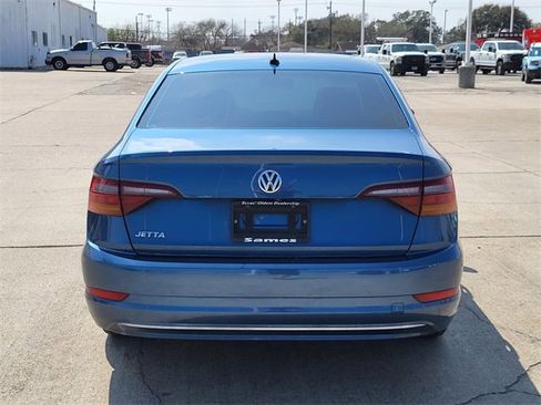 Used 2019 Volkswagen Jetta S w/ Driver Assistance Package image 20