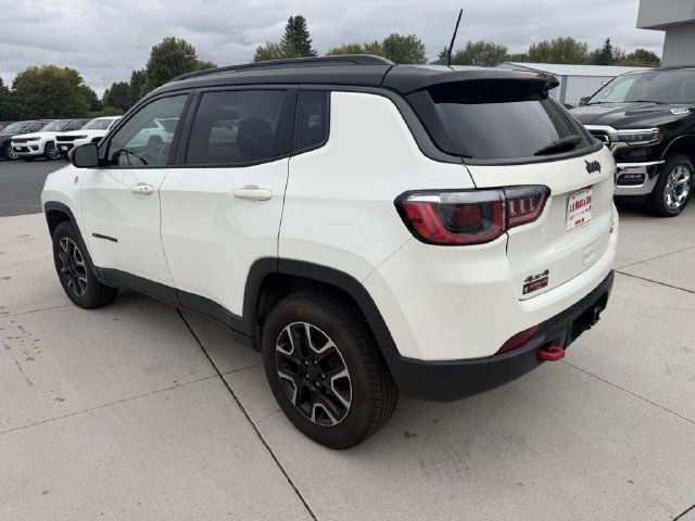Used 2019 Jeep Compass Trailhawk w/ Cold Weather Group AWD/4WD image 5