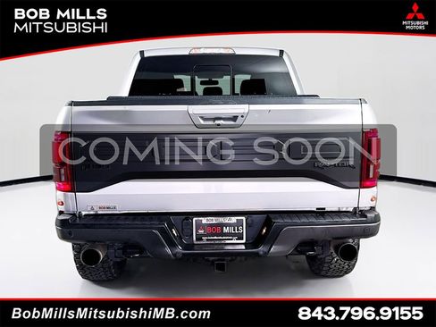Used 2017 Ford F150 Raptor w/ Equipment Group 802A Luxury image 6
