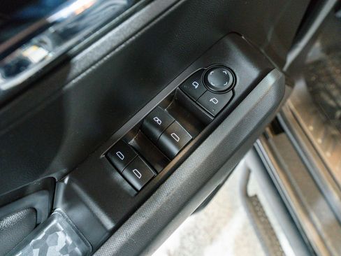 Used 2023 GMC Canyon Elevation w/ Convenience Package image 14