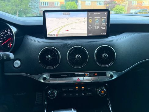 Used 2022 Kia Stinger GT-Line RWD image 20