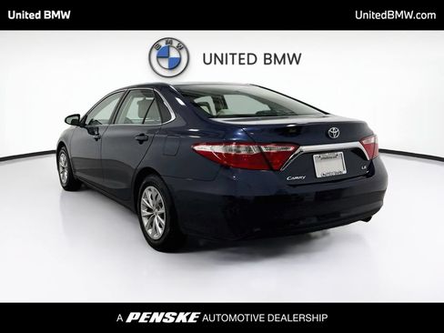 Used 2017 Toyota Camry LE FWD image 7