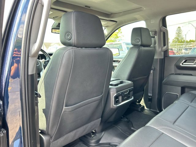 Used 2023 GMC Sierra 1500 SLT w/ SLT Convenience Package AWD/4WD image 15