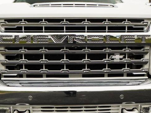 Used 2020 Chevrolet Silverado 3500 LTZ w/ LTZ Plus Package AWD/4WD image 50