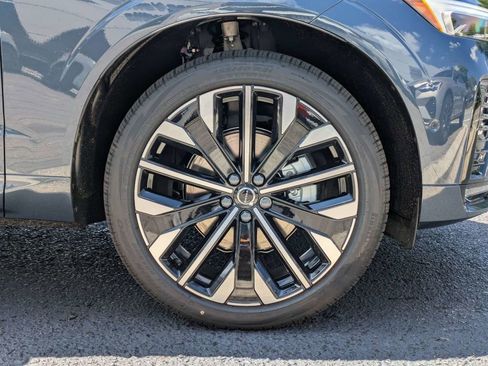New 2026 Volvo XC60 B5 Ultra w/ Protection Package Premier AWD/4WD image 11