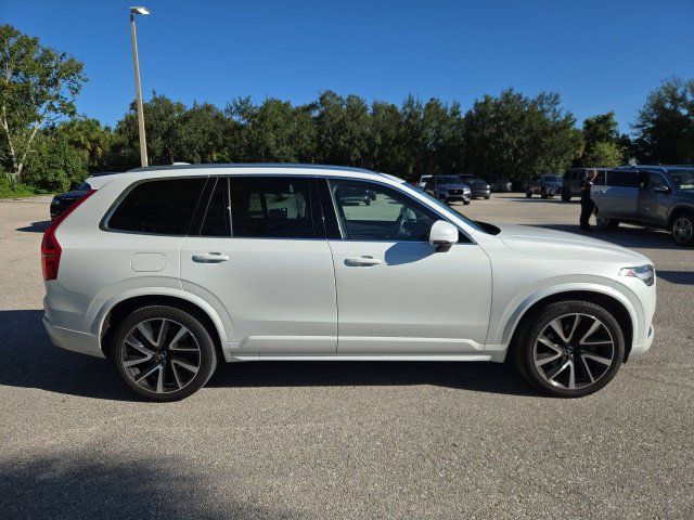Used 2020 Volvo XC90 T6 Momentum w/ Protection Package Premier AWD/4WD image 6