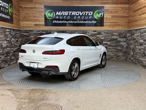 Used 2021 BMW X4 xDrive30i w/ M Sport Package image 9