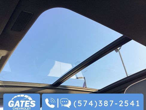 New 2026 Chevrolet Suburban Premier image 11