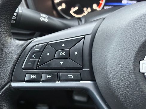 Certified 2025 Nissan Altima 2.5 SV FWD image 20