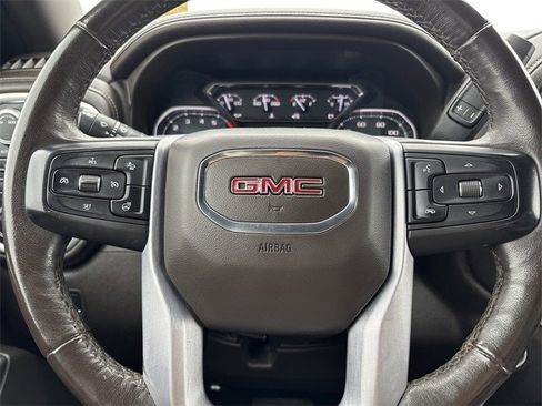 Used 2020 GMC Sierra 1500 SLT image 31